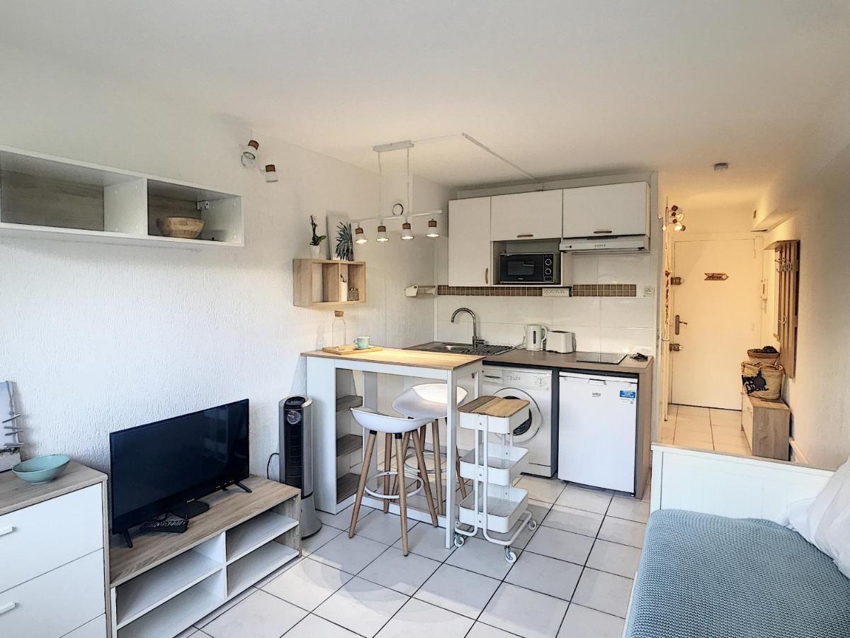 Golfe Juan Studio Dans Residence Avec Piscine Vallauris Luaran gambar